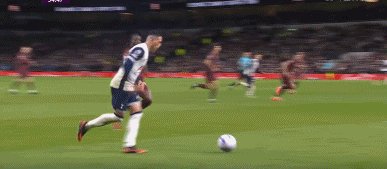 1740611053646064111.gif 开云-【英超】哈兰德破门,曼城1比0客胜热刺