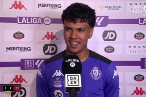 德媒:拜仁关注外租小将阿兹努,考虑让其担任世俱杯左后卫的替补