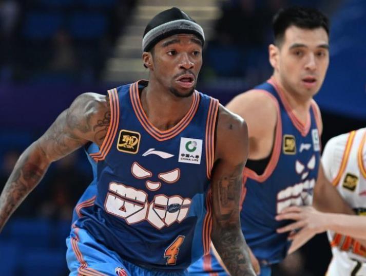 开云-广东队无缘CBA得分王,周鹏带赵睿、沈梓捷驰援杜锋