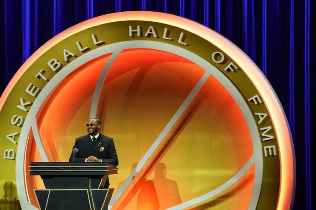 奈史密斯名人堂，安东尼能进三次