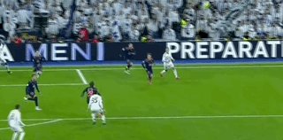 开云-【国王杯】恩德里克加时赛梅开二度，皇马5比2塞尔塔