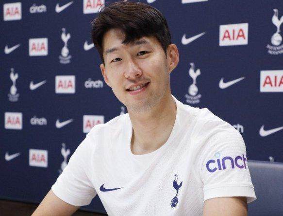 kaiyun-【早报】大坂直美点燃主火炬！今日将诞生11枚金牌！